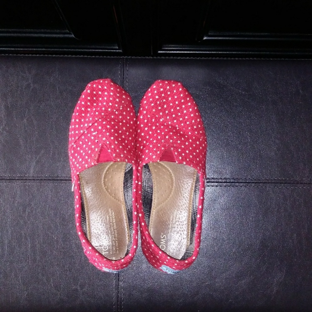 Toms